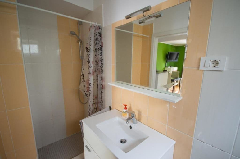 Bathroom 3, Apartments Boby, Crikvenica
