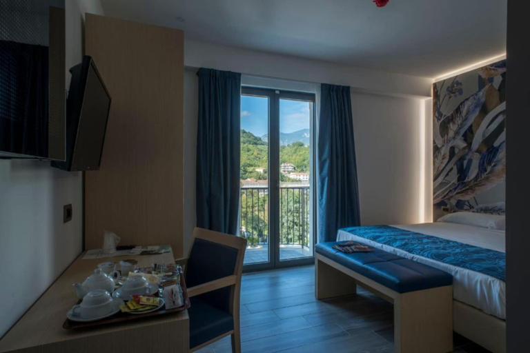 Bedroom 3, Hotel Terme Capasso, Salerno