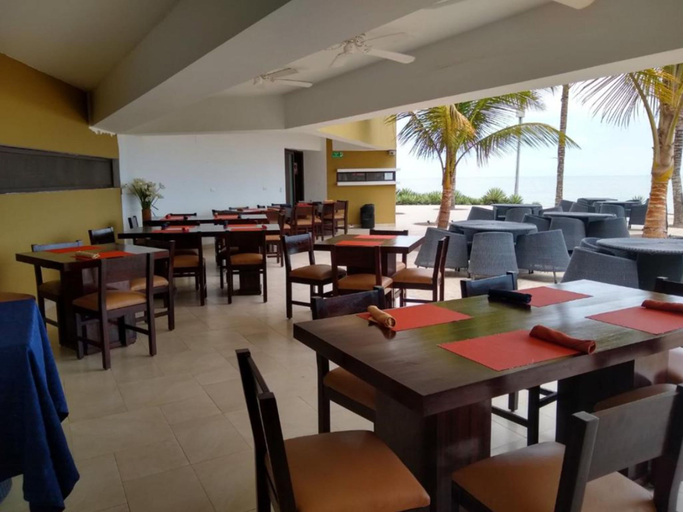 Food & Drinks 4, GHL Relax Hotel Makana Resort, Atacames