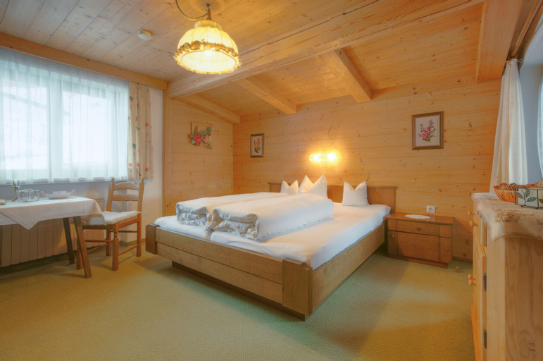 Bedroom 2, Gästehaus Auer, Kufstein