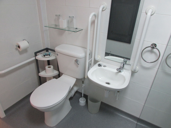 Bathroom 4, The Southgate Bed And Breakfast, North Yorkshire