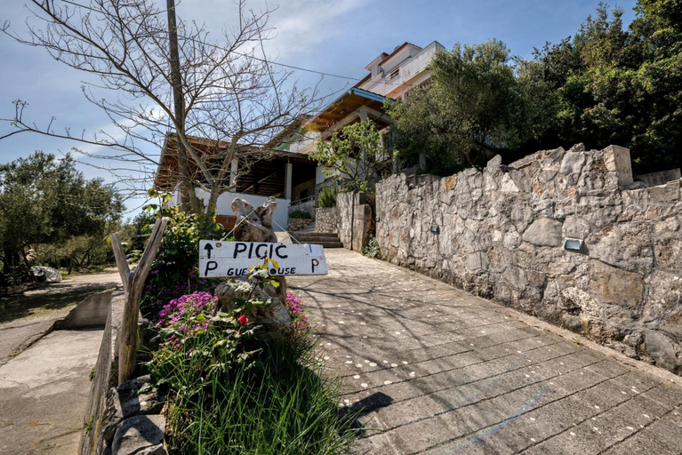 Exterior & Views 2, Picic Guesthouse, Sali