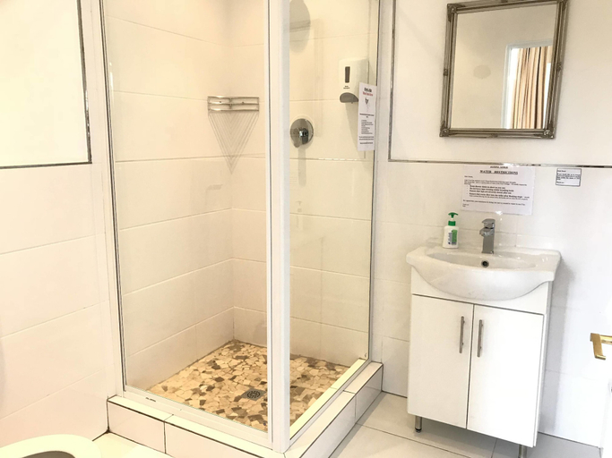 Bathroom 3, Altona Guest House, City of Cape Town