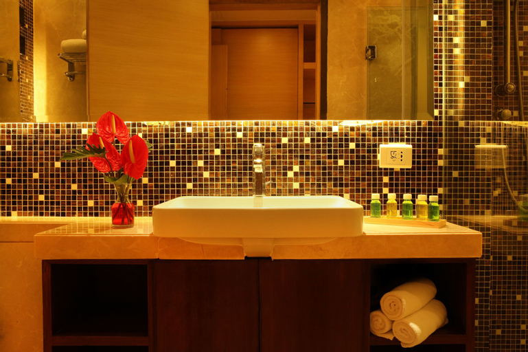 Bedroom 5, The Metropolitan Hotel and Spa New Delhi, West