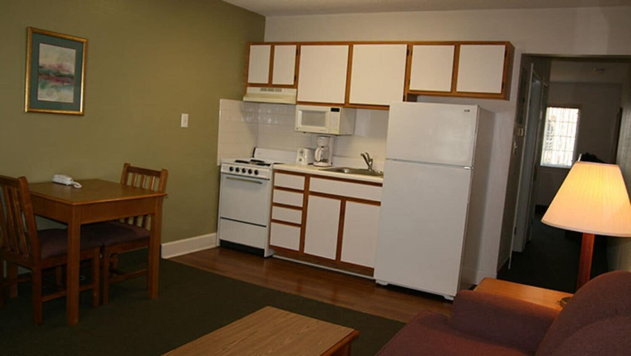 Others 5, Affordable Suites Shelby, Cleveland