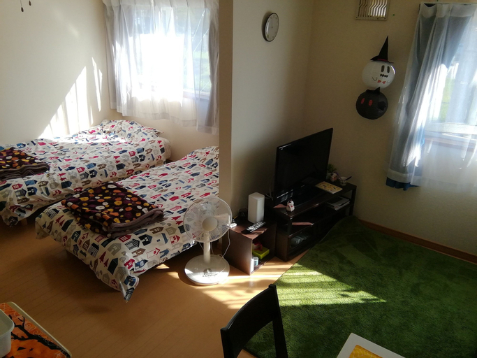 Bedroom 1, Private Vaction Home near Hakodate Station, Hakodate