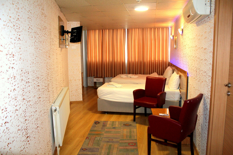 Bedroom 2, Avcilar Emre Hotel, Avcılar
