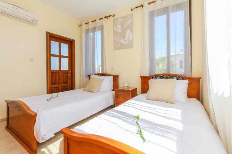 Bedroom 3, Villa Anna