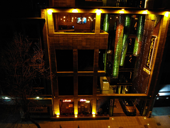 Exterior & Views 2, Cadillac Cocoon Beds, Mexico City