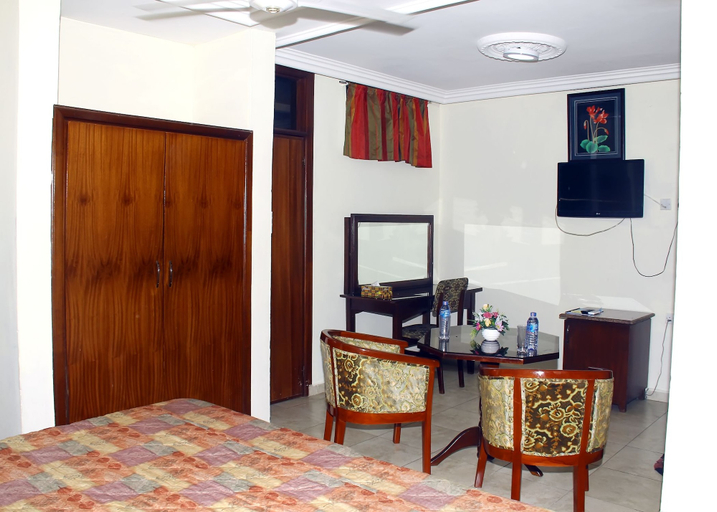 Bedroom 4, Stadium Hotel, Kumasi