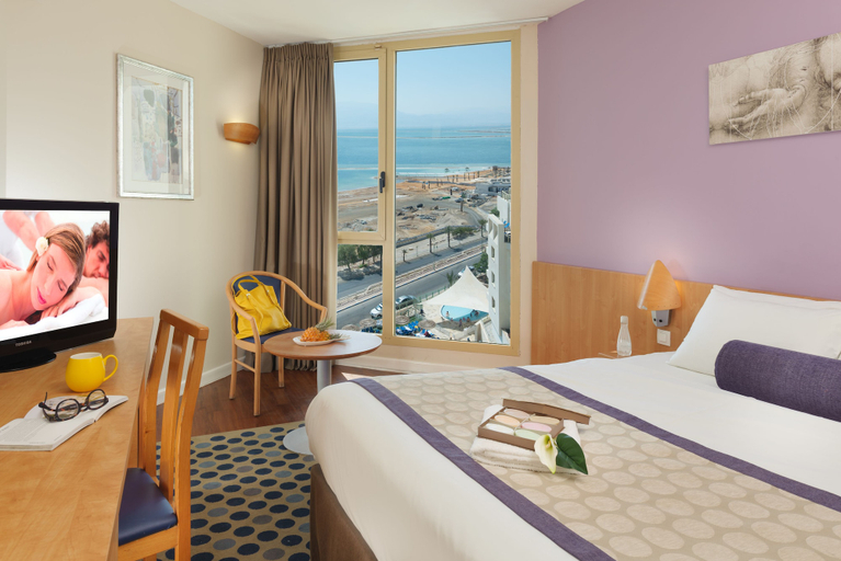 Bedroom 3, Leonardo Plaza Dead Sea
