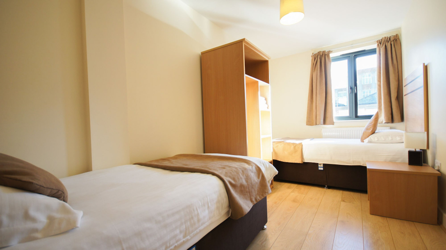 Bedroom 3, Crompton Court, London