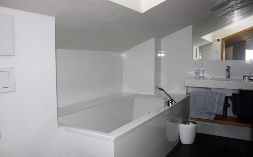 Bathroom 3, Hallerwirt Homes, Kitzbühel