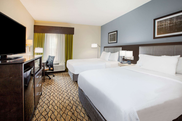 Bedroom 3, Wingate by Wyndham Roseville/Detroit, Macomb