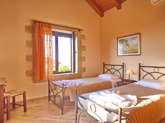 Bedroom 3, Villa Zara in Plaka With 3 Bedrooms and 3 Bathrooms, Crete