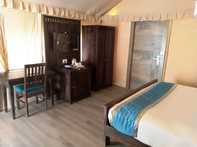 Bedroom 3, Hotel Chirag, Bikaner