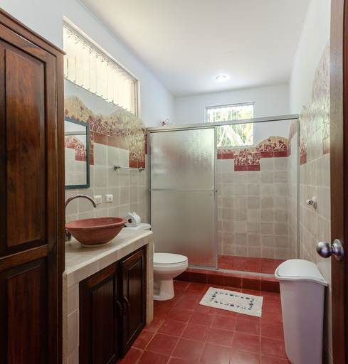Bathroom 3, Casa Cedro - Portasol Vacation Rentals, Aguirre