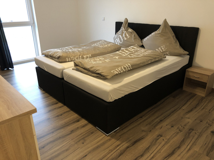 Bedroom 4, Stundenhotel Krieger, Paderborn