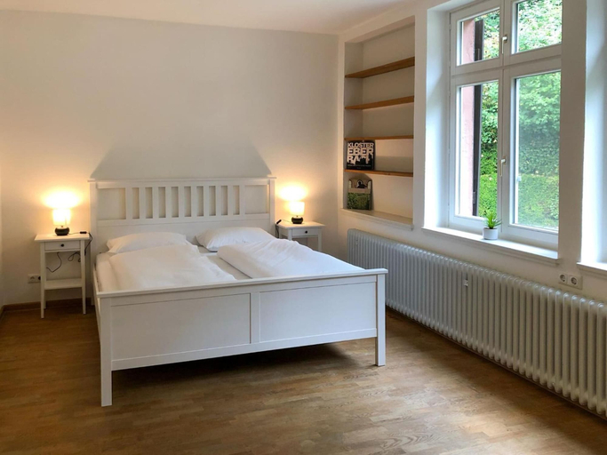 Bedroom 4, Hotel Kloster Eberbach, Rheingau-Taunus-Kreis