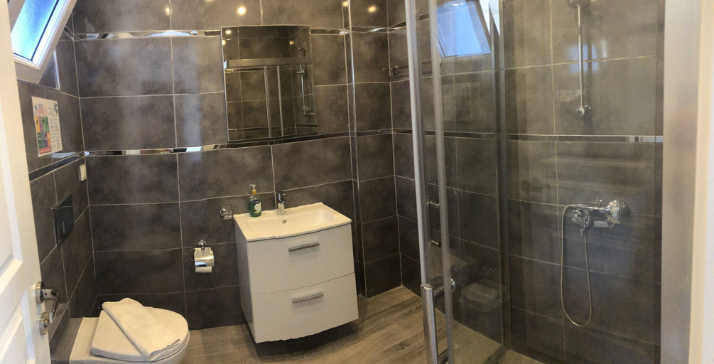 Bathroom 5, Lizo Hotel, Kaş