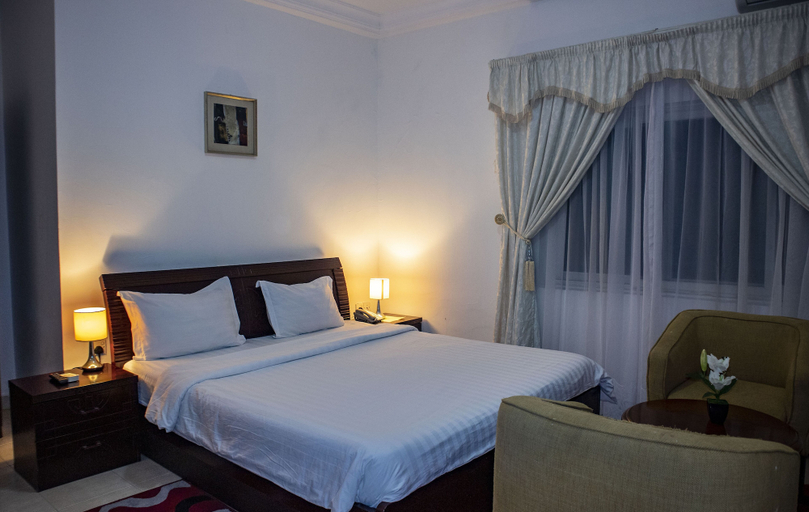 Bedroom 2, His Majesty's Hotel and Apartments, Accra