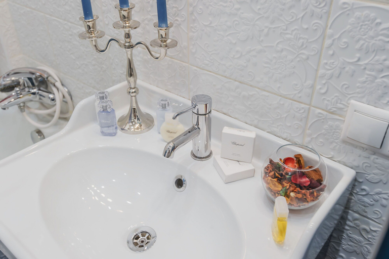 Bathroom 4, GM Apartment Bryusov Pereulok, Central