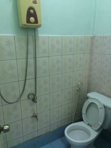Bathroom 3, Supreeya Guesthouse - Hostel, Ko Phangan