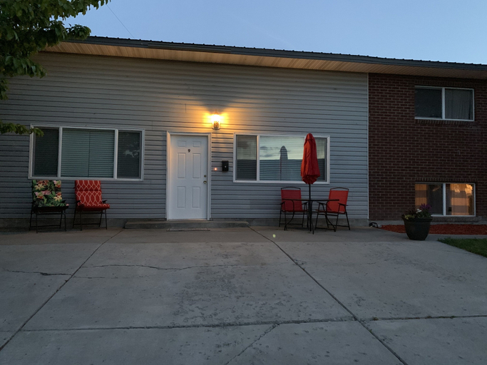 Exterior & Views 2, Kingston East, Madison