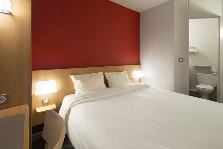 Bedroom 3, B&B HOTEL Clermont-Ferrand Gerzat 1, Puy-de-Dôme