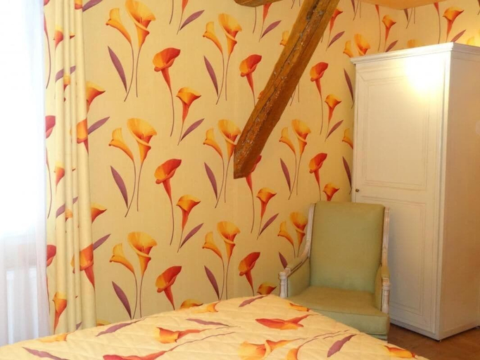 Bedroom 3, Les Wyllows, Marne