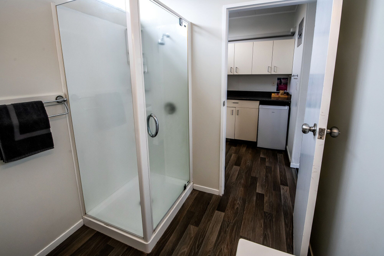 Bathroom 5, Aura Accommodation, Rotorua