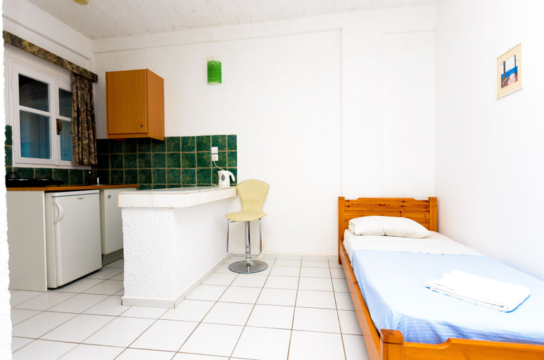 Bedroom 4, Classic Apartments, Crete
