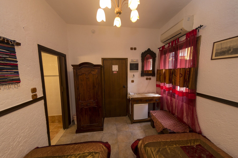 Bedroom 5, Spot Hotel, South Aegean