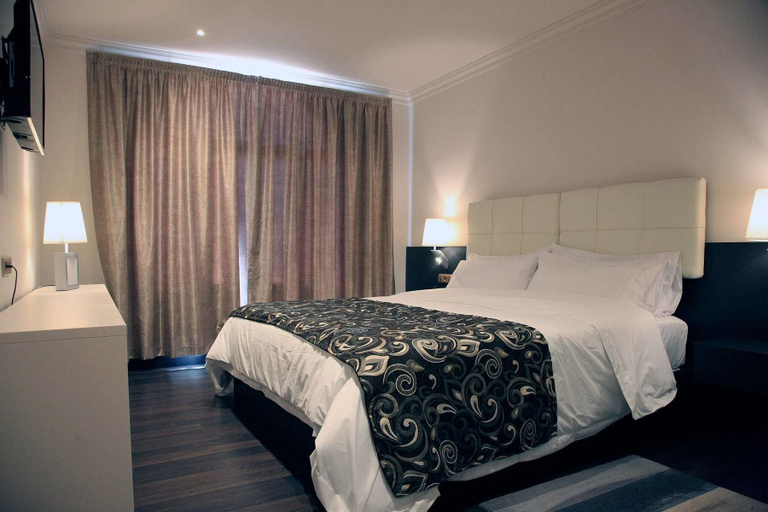 Bedroom 2, Avent Verahotel, Almería
