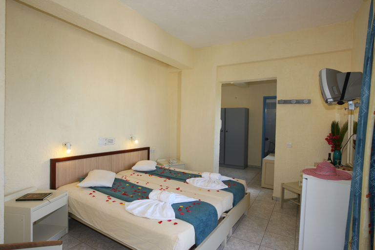 Bedroom 3, Hotel Triton, Crete