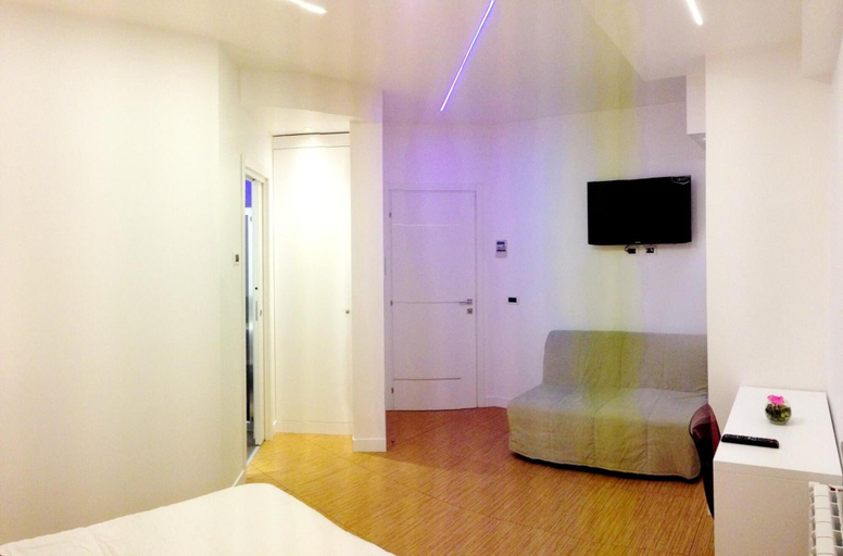 Bedroom 2, Valle Aurelia House, Rome