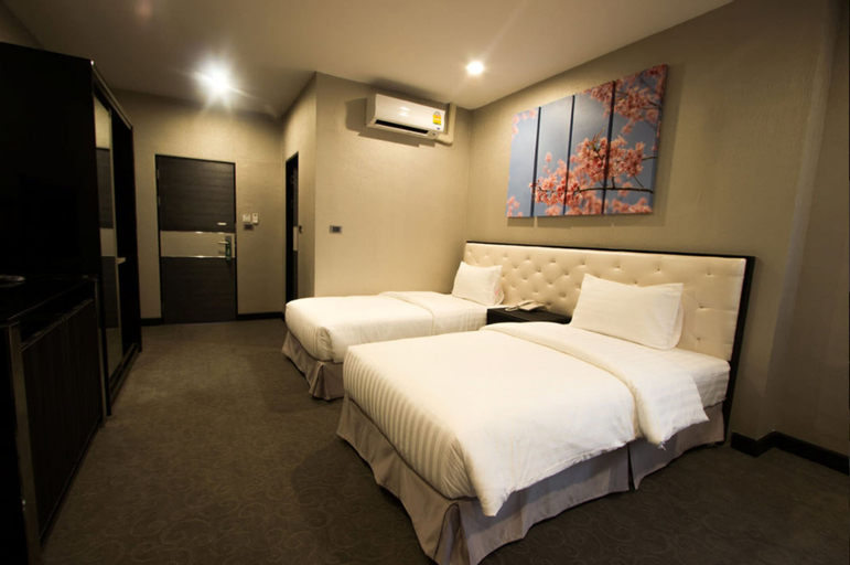 Bedroom 21