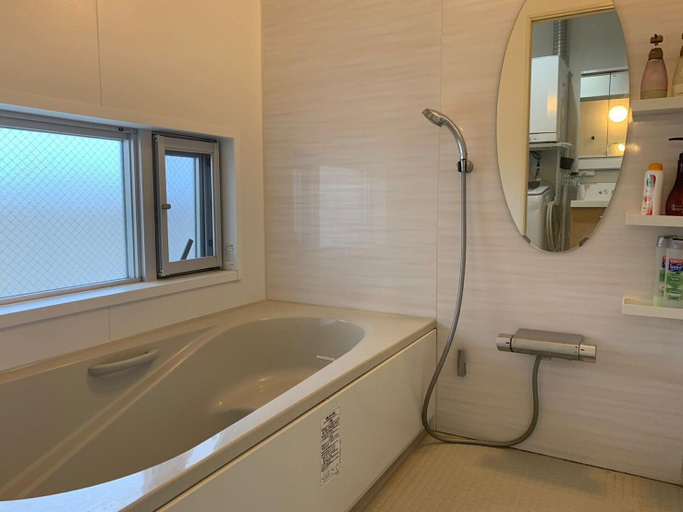 Bathroom 3, Mr. Kinjo SATOMO in Ginowan, Ginowan