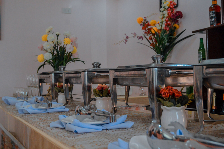 Food & Drinks 4, Adams View Hotel, Moalboal