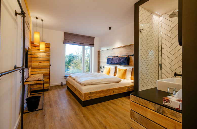 Bedroom 5, Hotel Landhafen, Nordfriesland