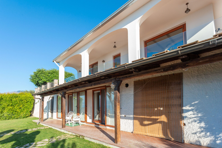 Exterior & Views 2, Luxury Villa with breathtaking Seaview, pool, BBQ, Napoli