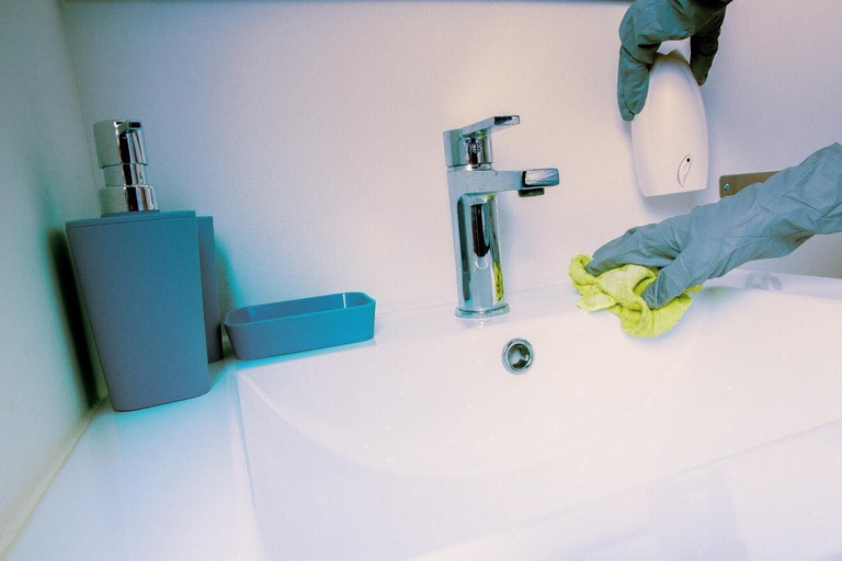 Bathroom 4, Hotel Adarsh International, The Nilgiris
