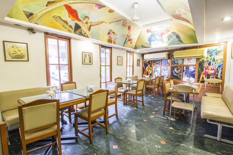 Food & Drinks 5, FabHotel Kalyan, Vadodara