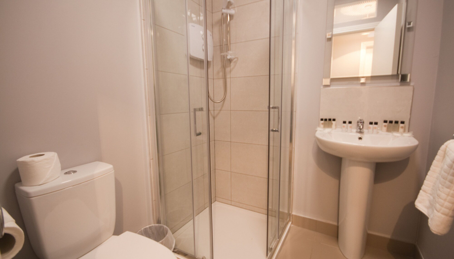 Bathroom 2, Dorset Apartments by The Key Collection, Dublin