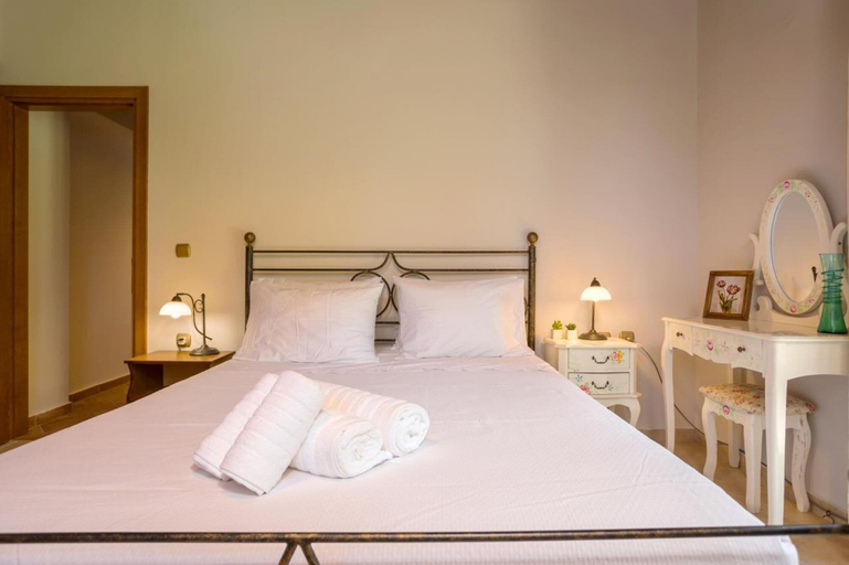 Bedroom 4, Paradise Home - On the Hill - Paradise Home - On the Hill, Ionian Islands