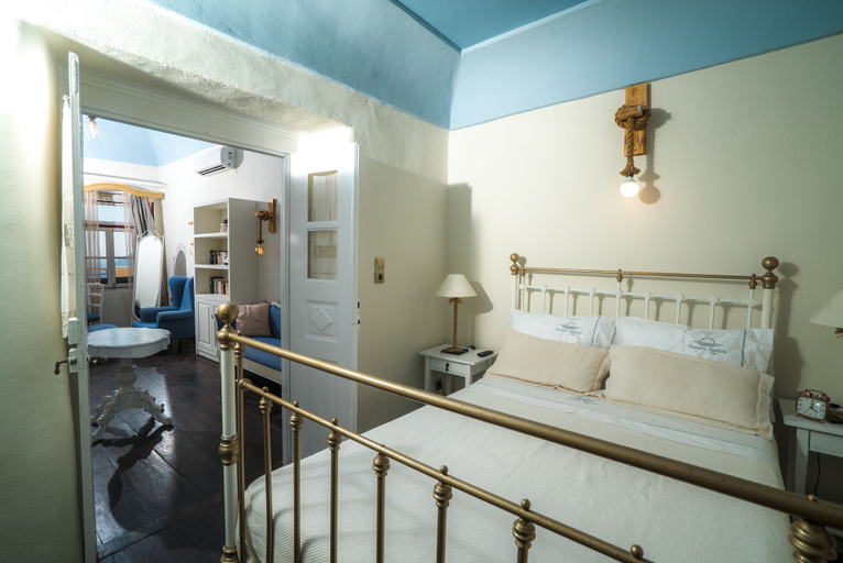 Bedroom 4, Poseidon Mansion, South Aegean