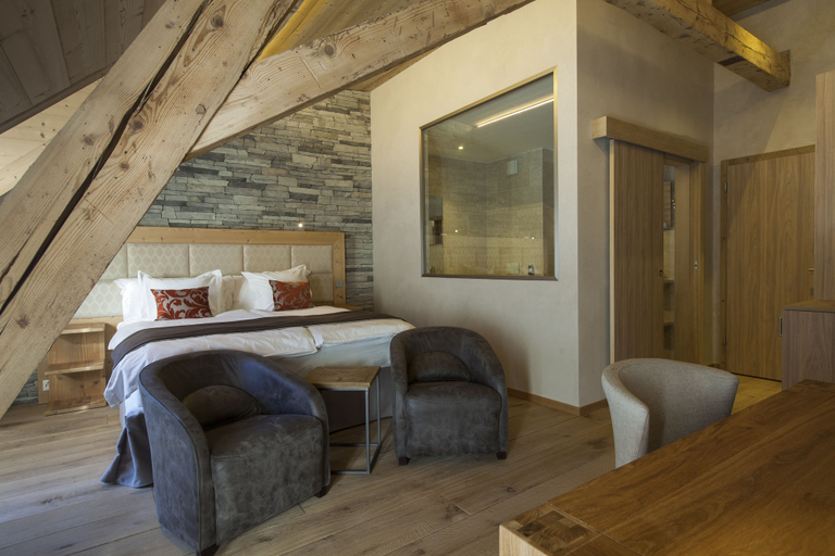 Bedroom 3, Hôtel National Resort & Spa, Monthey