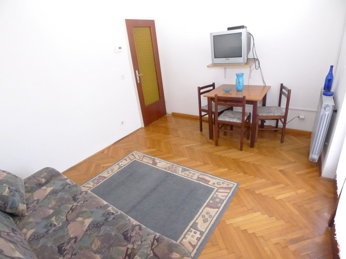 Others 4, Three Person Apartment Near the Beach, Medulin