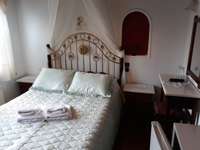 Bedroom 2, Archontiko Theodora, Thessaly