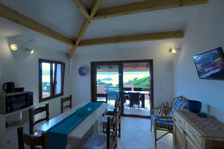 Others 5, Villa Iole, Olbia-Tempio